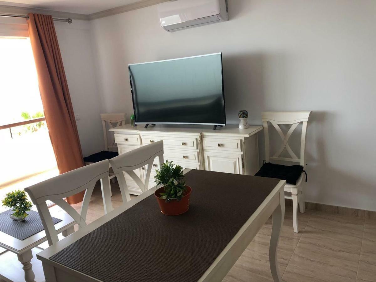 Apartamento 4-2, Edificio Eden Roc I 马尔韦利亚 外观 照片